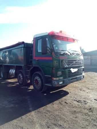 Volvo FM7 8x4 WYWROTKA