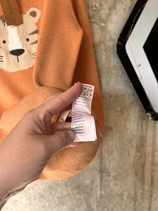 Sweterek bawełniany newbie z metką na 6-8 lat