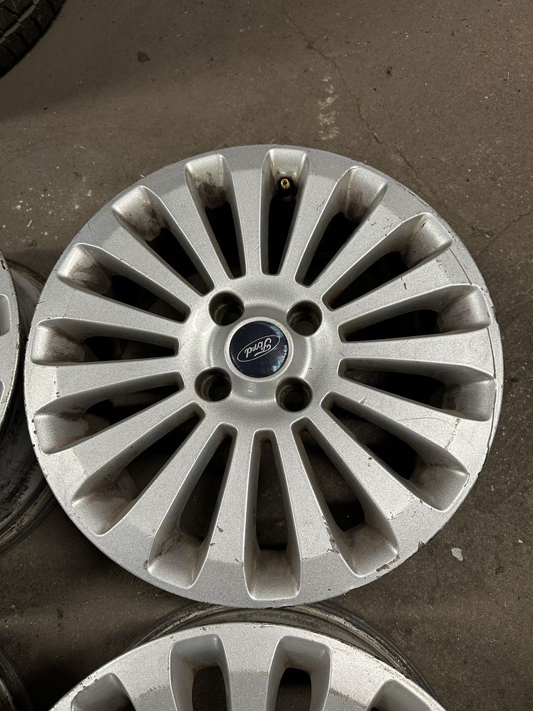 Alufelgi 4x108 16 Ford B Max Fiesta felgi srebrne lato zima