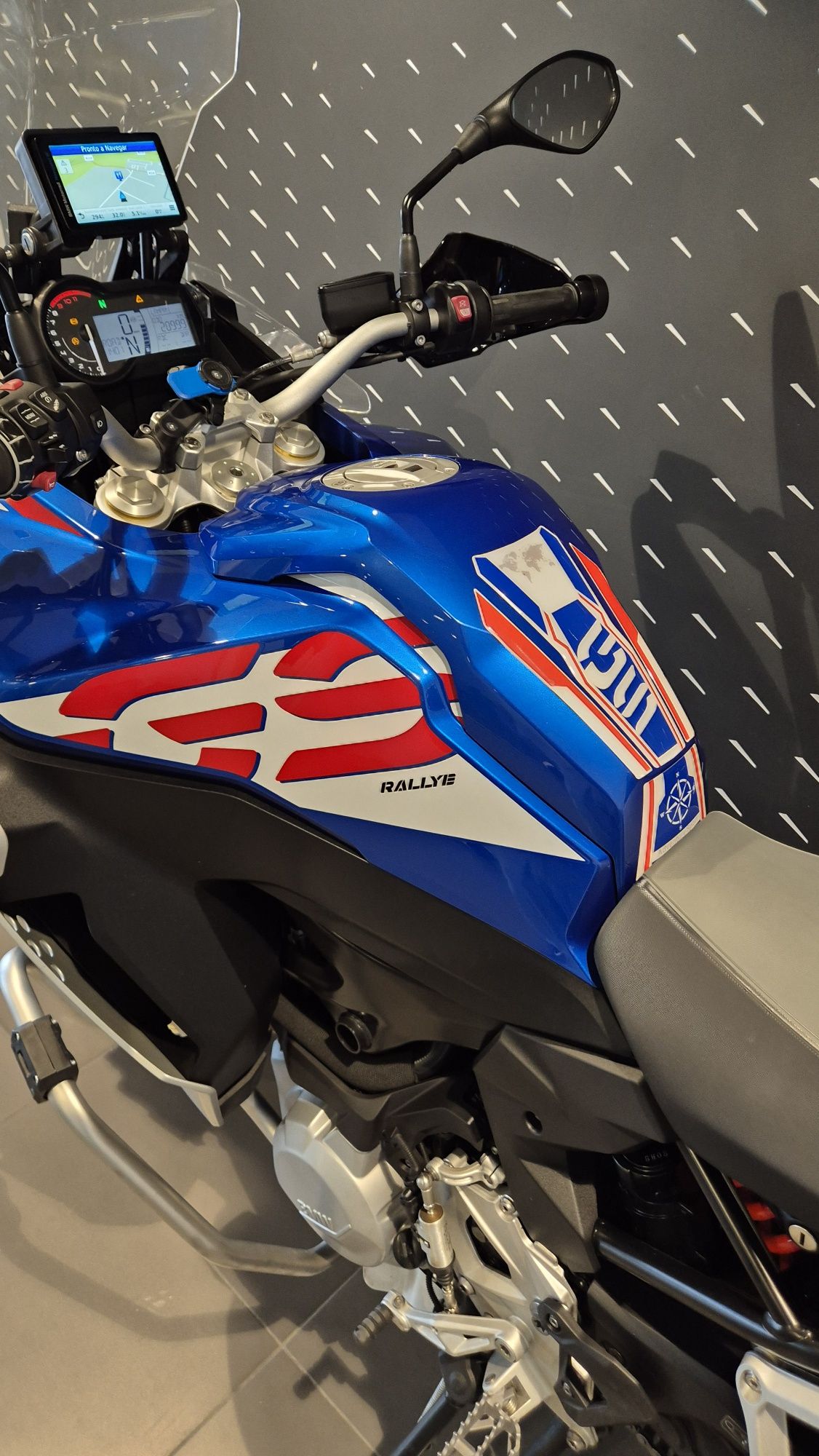 Bmw GS 850 ADV Como nova
