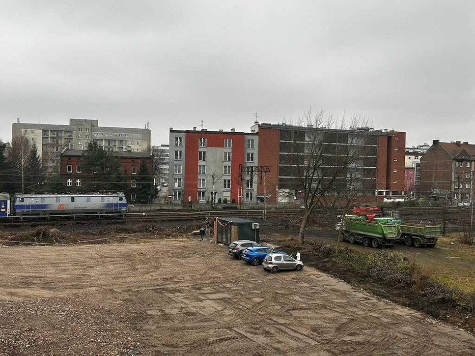 parking, plac składowy, baza sprzętowa Katowice Paderewskiego 6