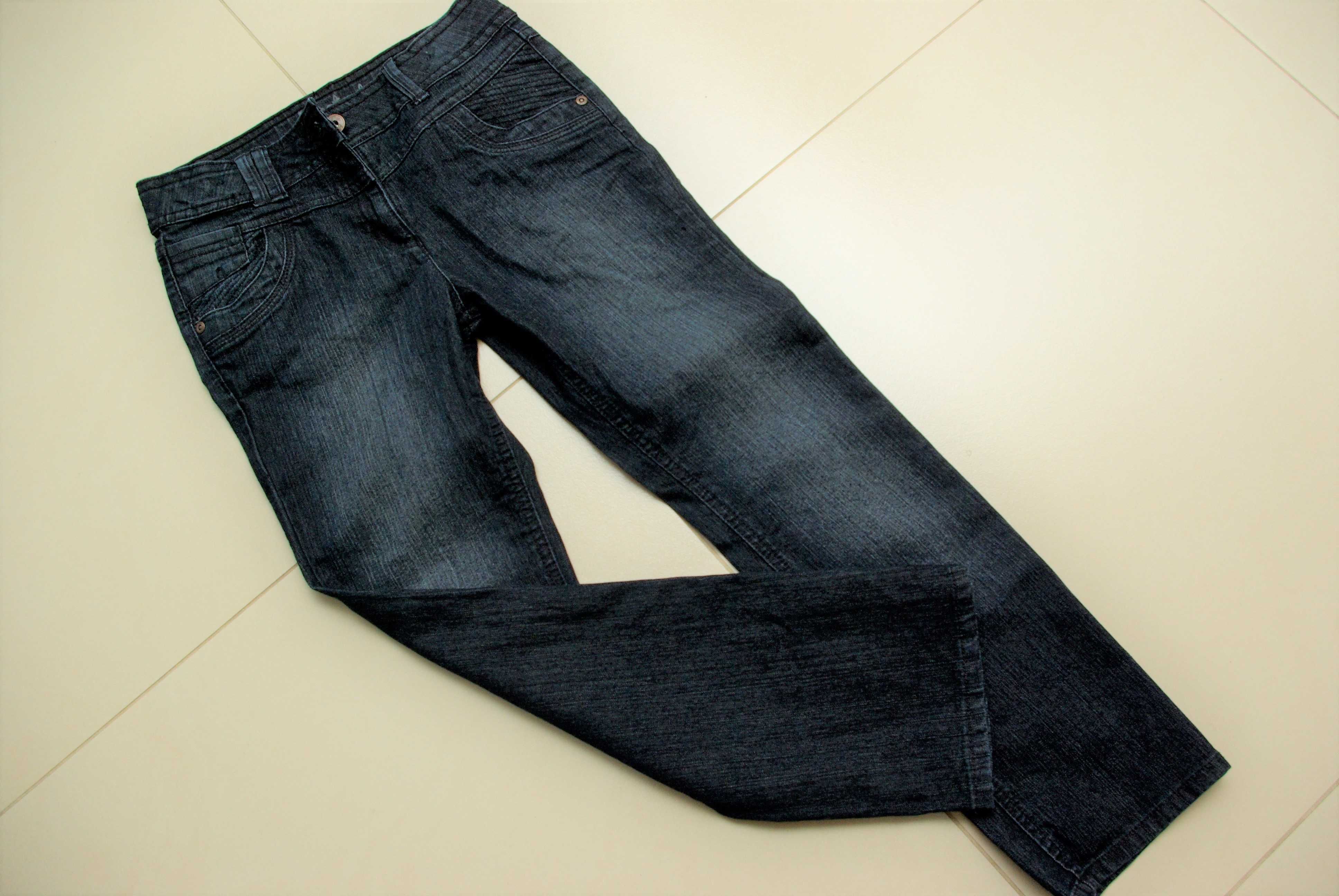 Spodnie jeansy 9/10lat 140 proste nogawki