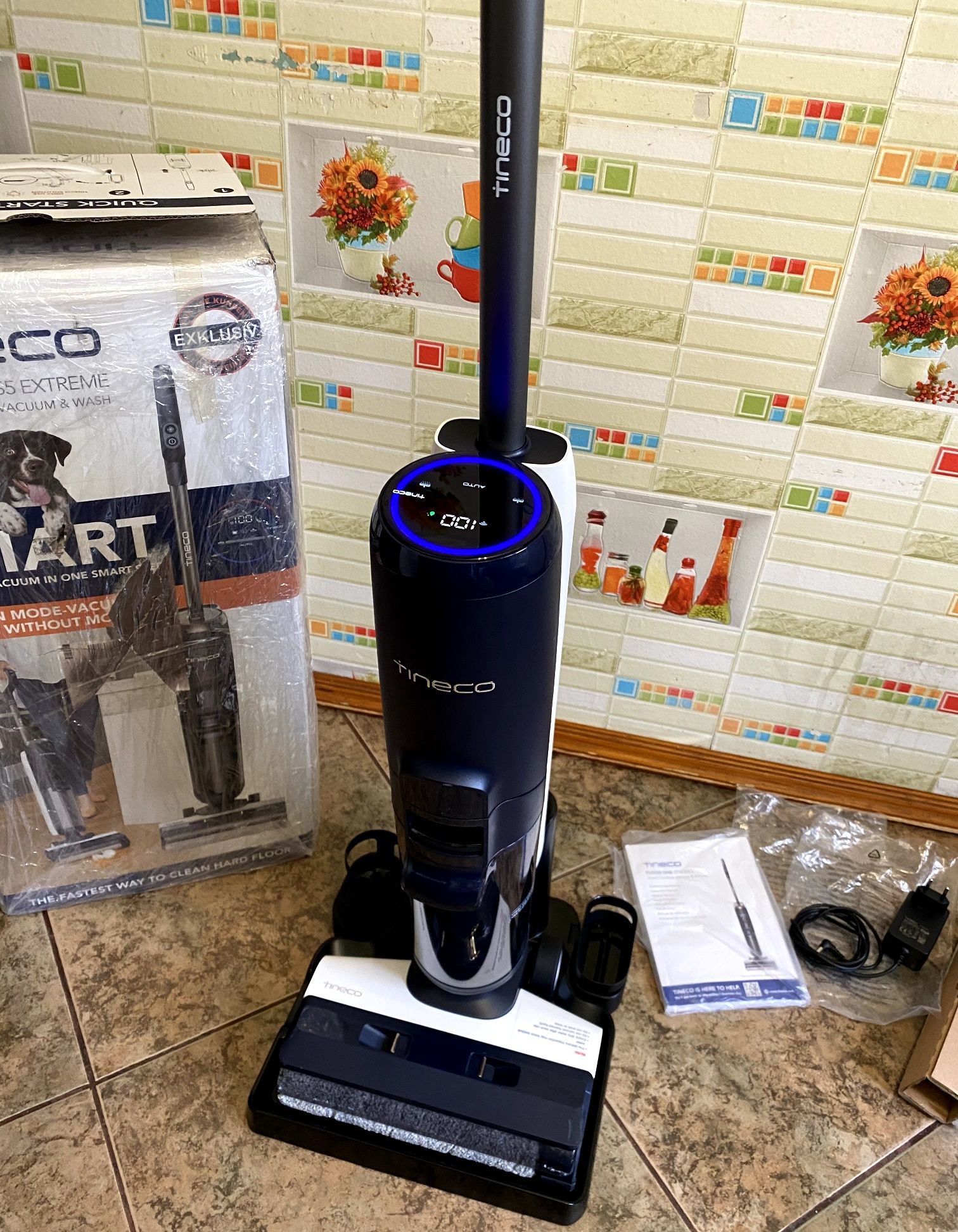 Моющий Smart пылесос с Дисплеем Tineco s5 extreame