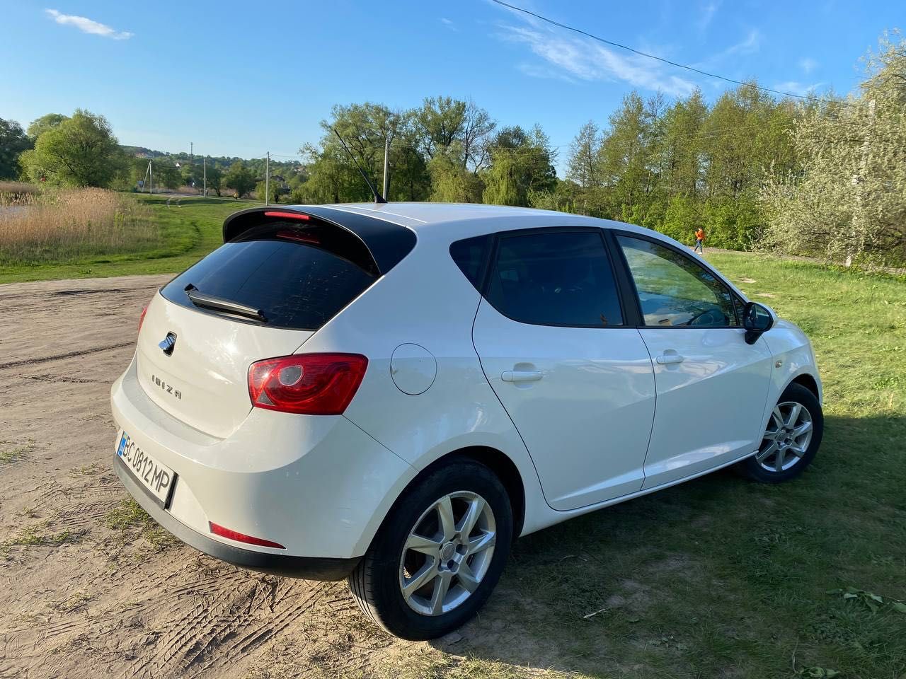 Seat Ibiza 2010 рік