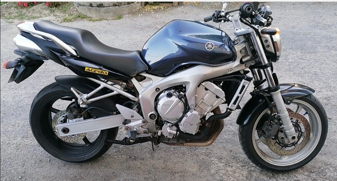 Yamaha Fz6  2004rok