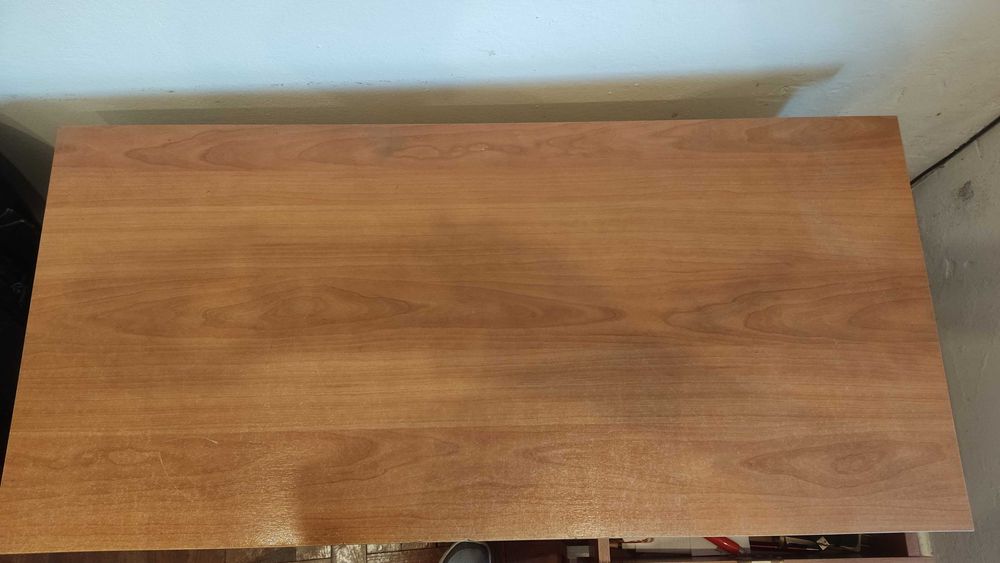 Secretária em pinho