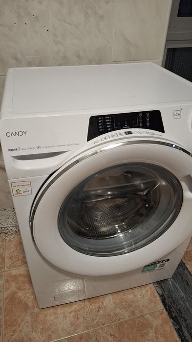 Máquina de Lavar Roupa CANDY 8kg 1400 rpm
