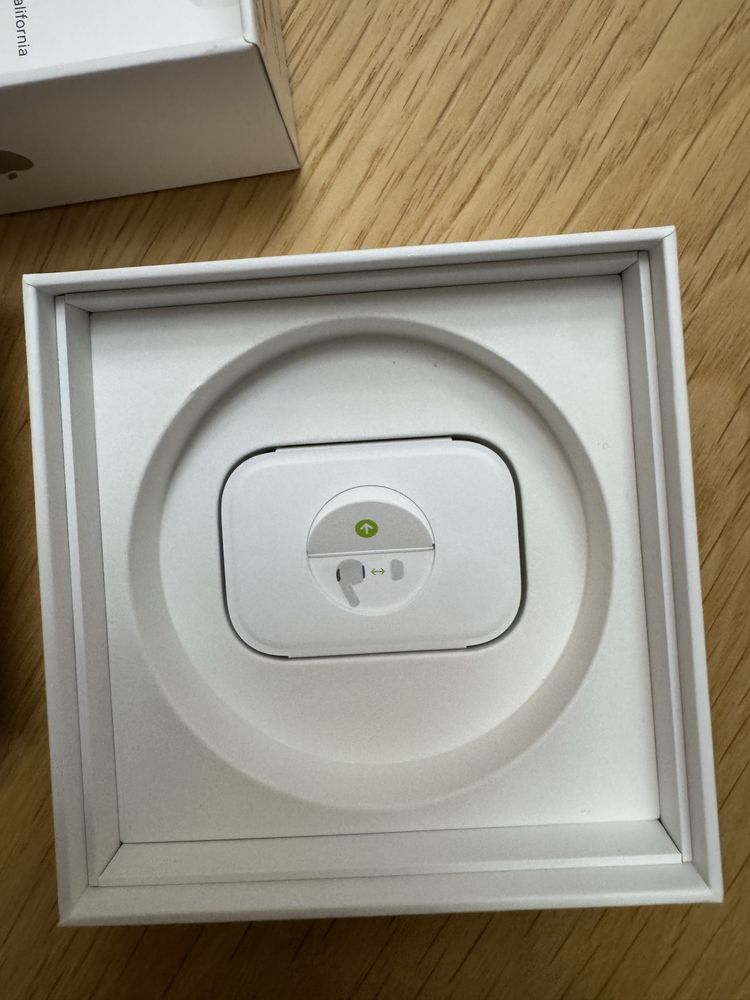 AirPods Pro 2ª geração originais (Lightning)