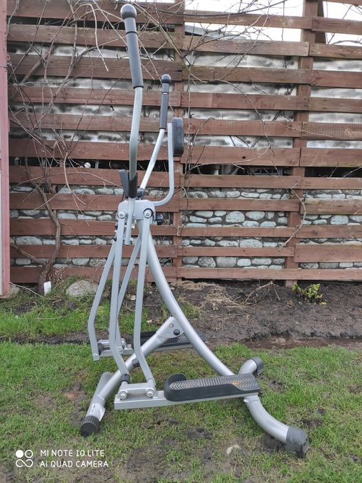 Biegacz stepper orbitrek air walker treningowy