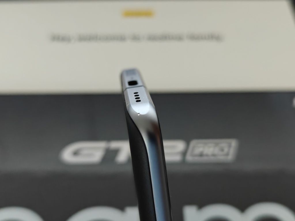 Продам Realme GT 2 Pro