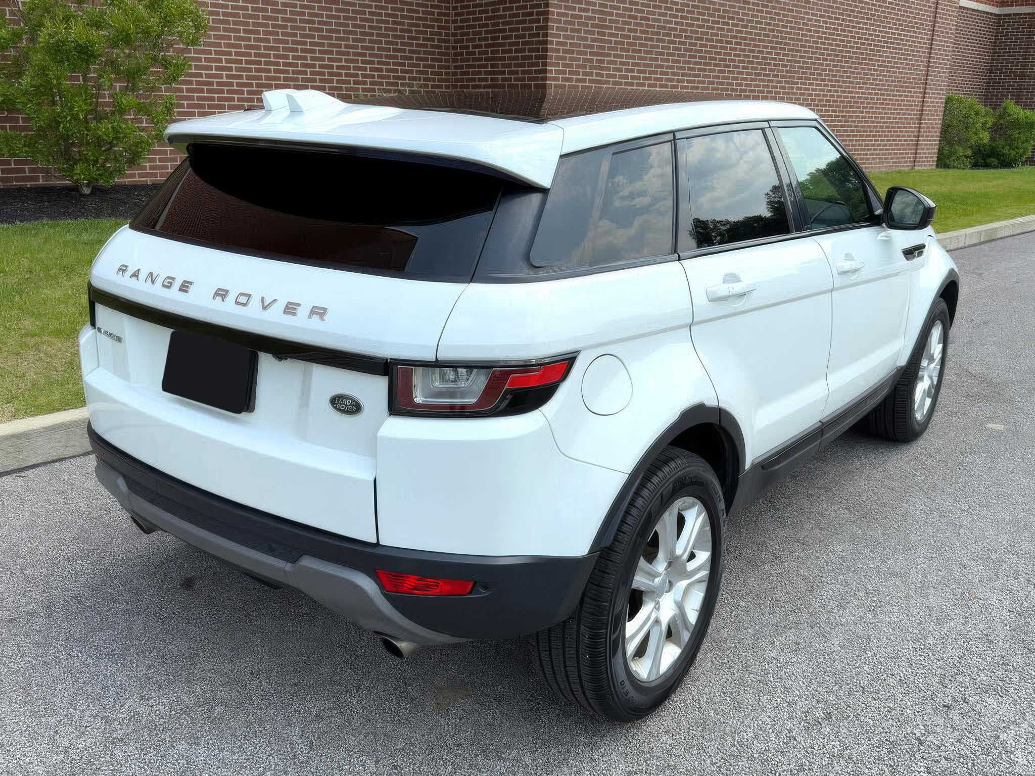 2018 Land Rover Range Rover Evoque SE
