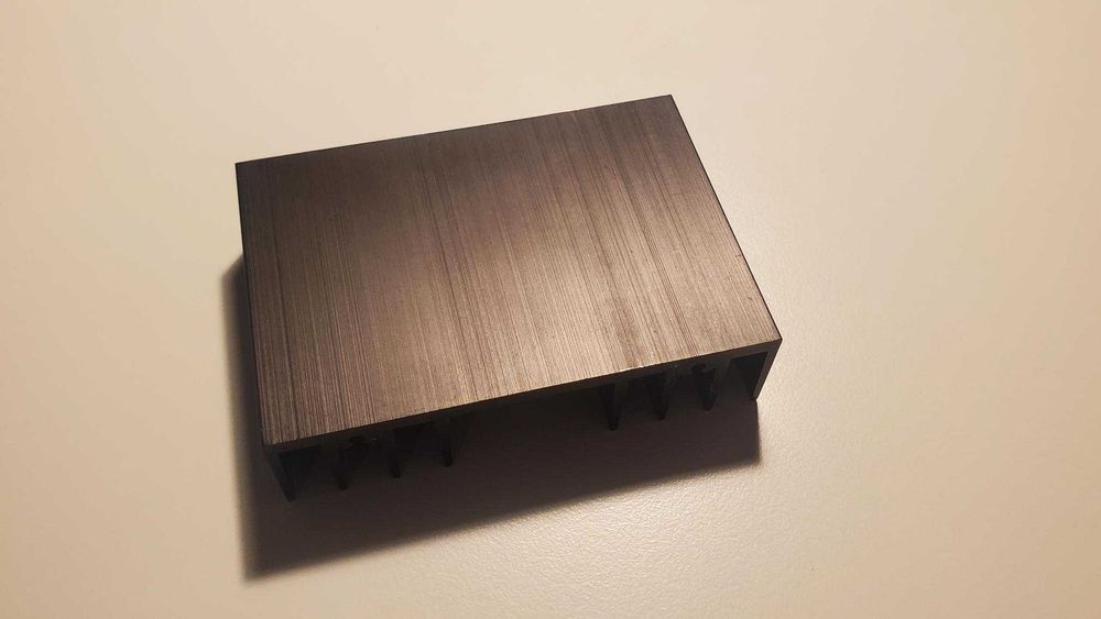 Radiator do wzmacniacza 96x68x25