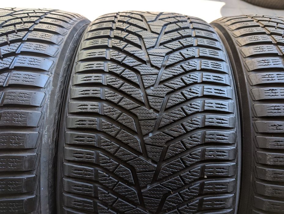 Зимняя резина 265/35 R20 Yokohama Wdrive