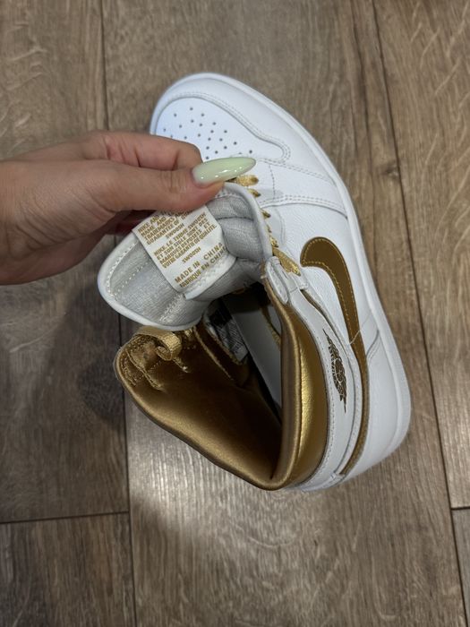 Кросівки Air Jordan 1 Retro High Og Shoes White