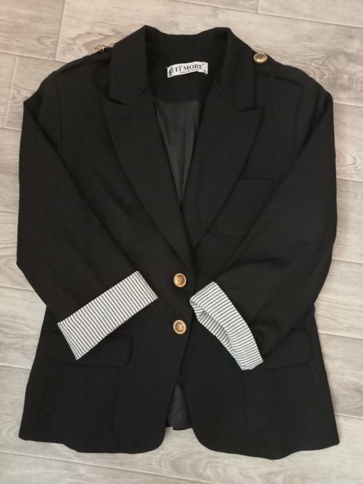 Жіночий піджак s