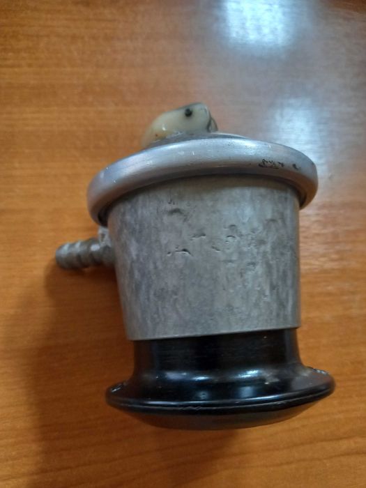 Редуктор хлопушка к газовому баллону с вентилем под него