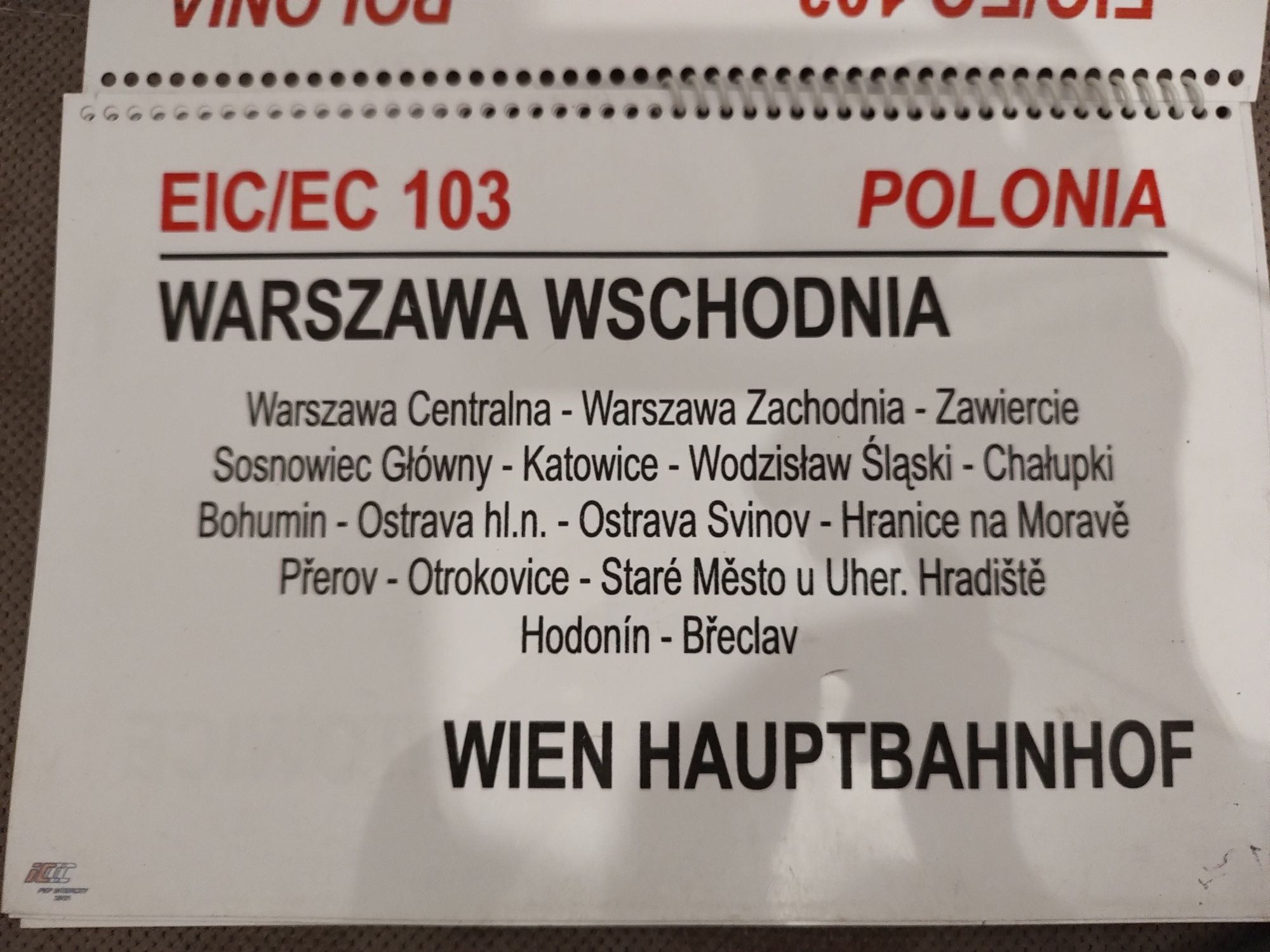 Obrotowa tablica relacyjna pkp