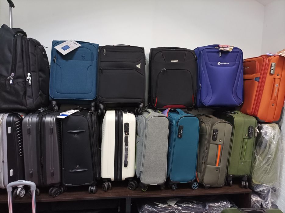 Чемодан Большой полипропилен