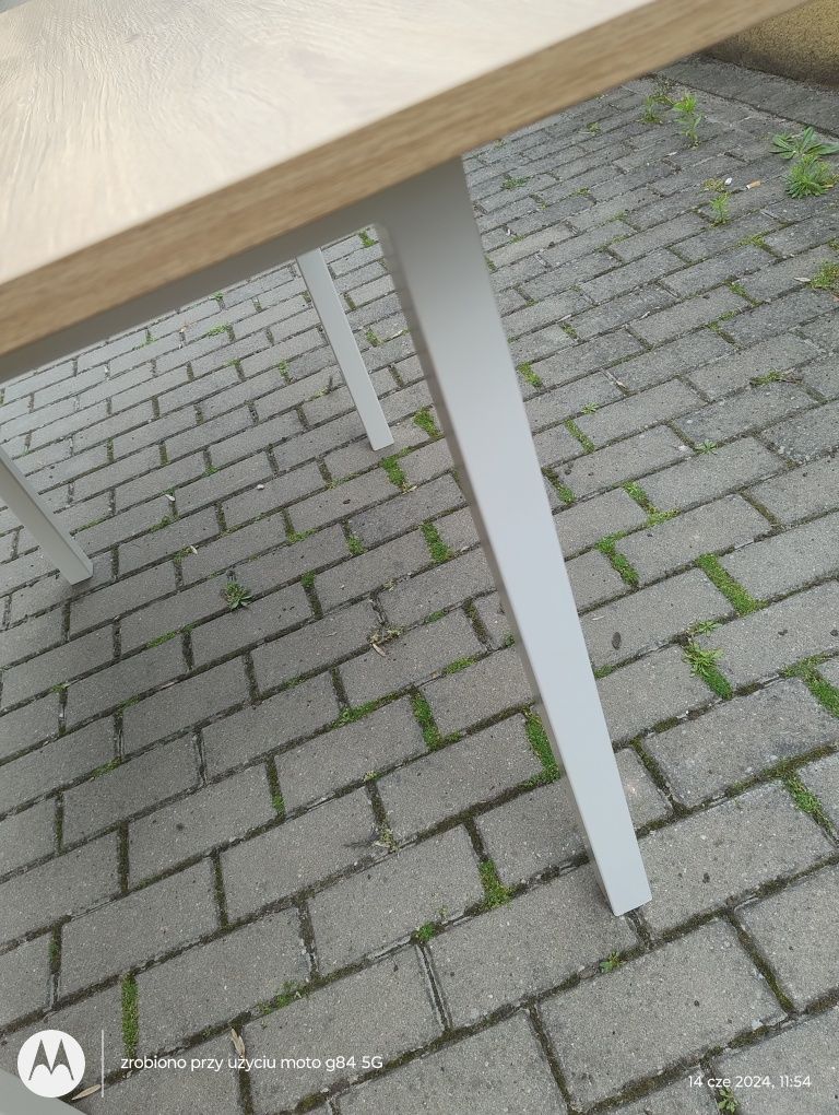 Nowy stół do salonu kuchni pokoju biały loft blat drewnopodobny