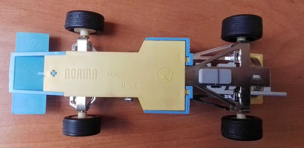 игрушка автомобиль машина модель