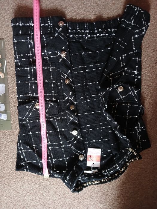 Твідовий костюм новий