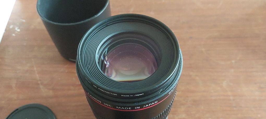 Canon EF 100mm f2.8L IS USM MACRO