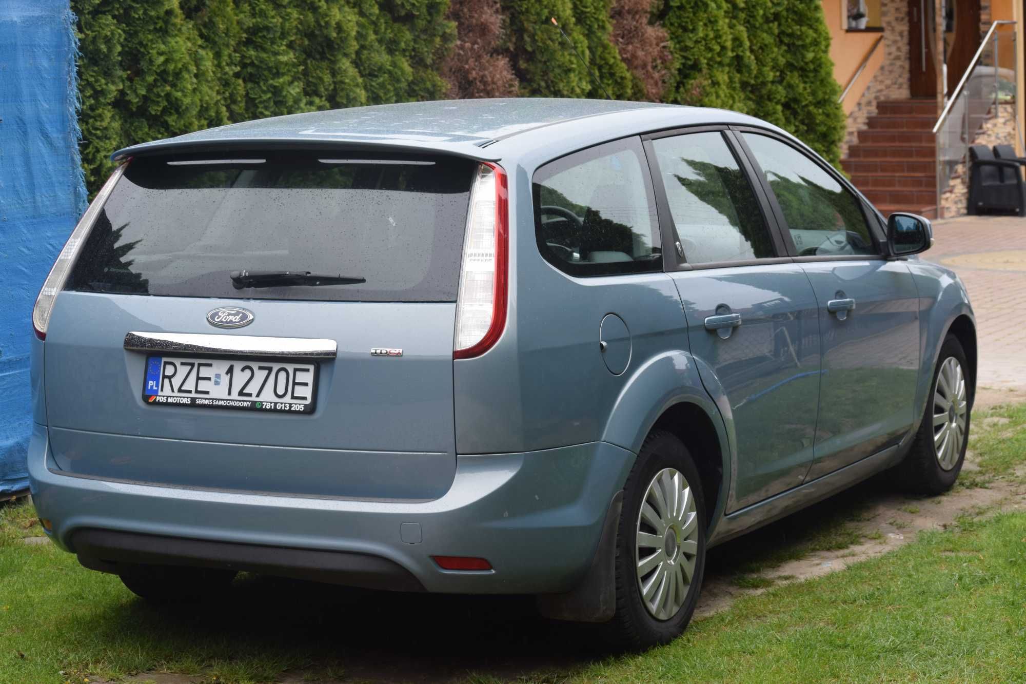 Ford focus mk2 kombi 2008r ghia 1.6 tdci doinwestowany