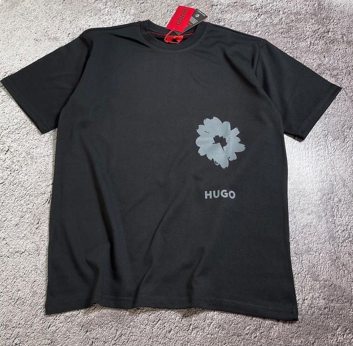 Футболка Hugo оверсайз
