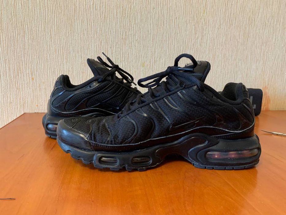 Кросівки Nike air max tn plus triple black оригінал nike tn plus