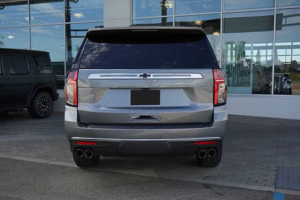 Chevrolet Tahoe      2021