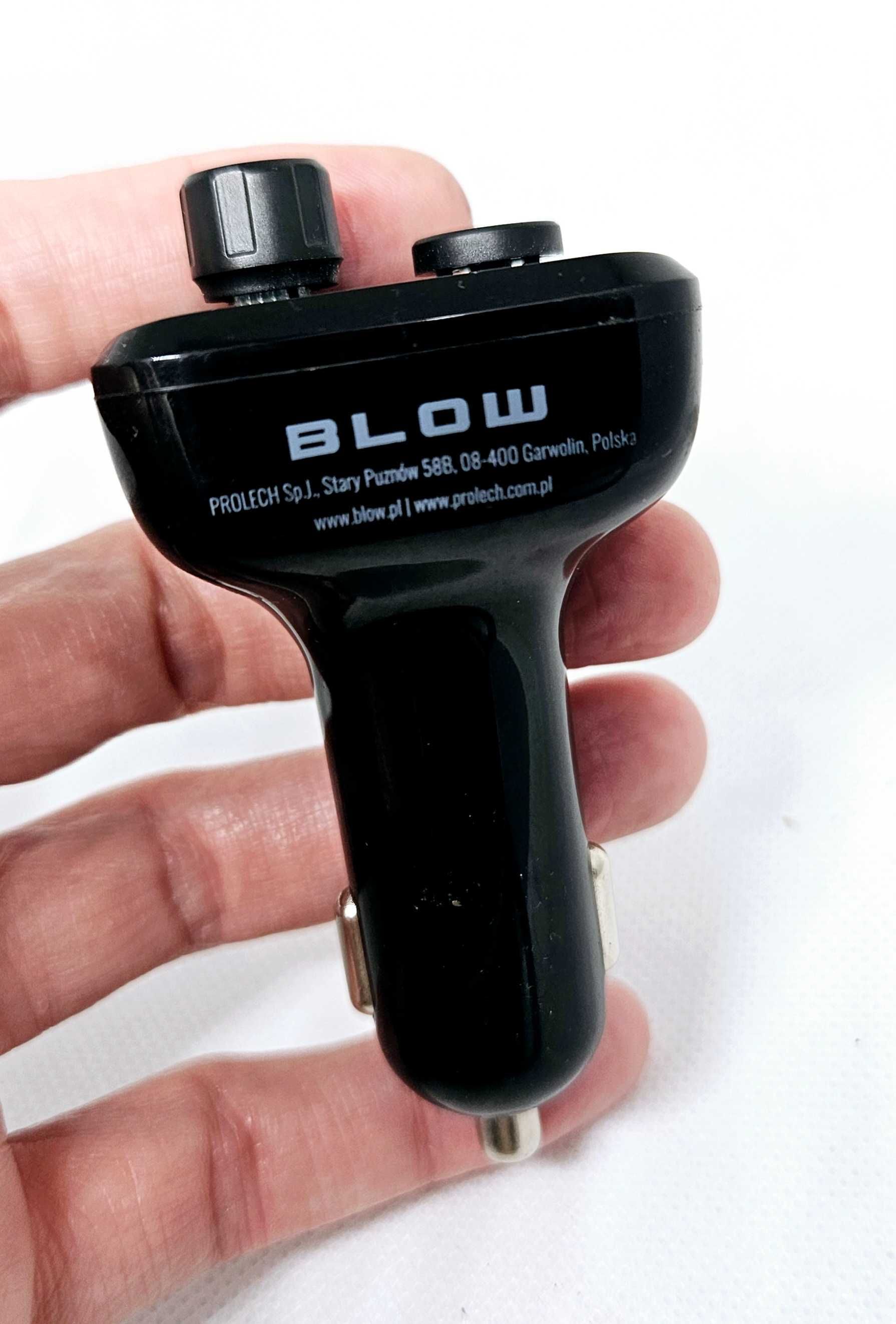 Ładowarka samochodowa zUSB 2 wejścia zestaw głośnomówiący bluetooth