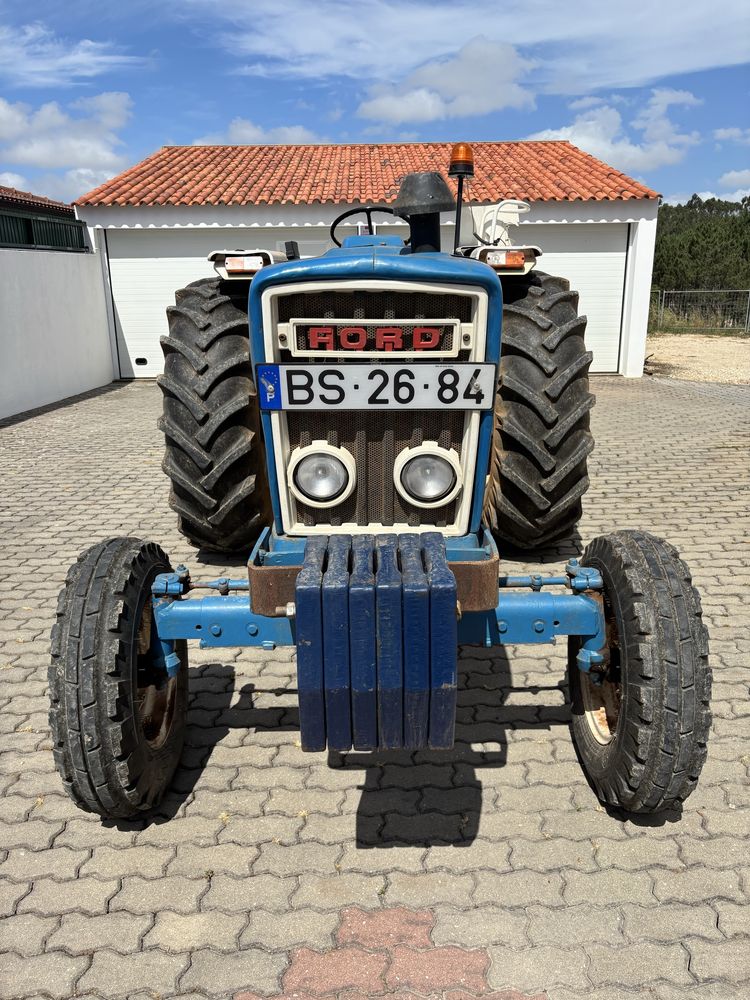 FORD 6600 em muito bom estado