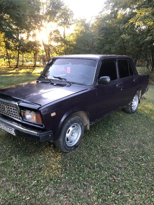 Продам жигуль ваз 2107