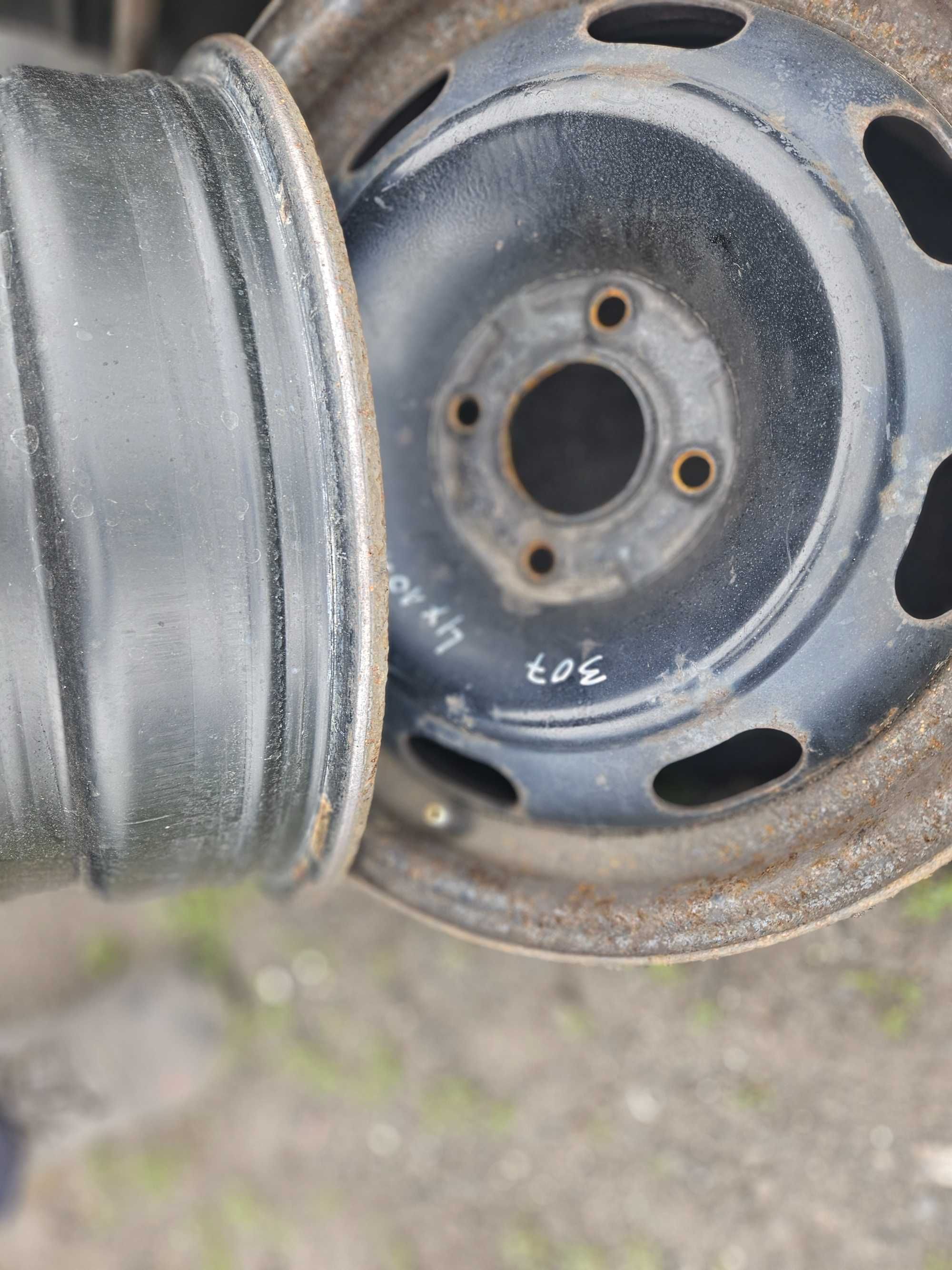 4x Felgi 15 Peugeot 1007 , 207 , 307  , 208  Citroen C2 C3 C4 DS3