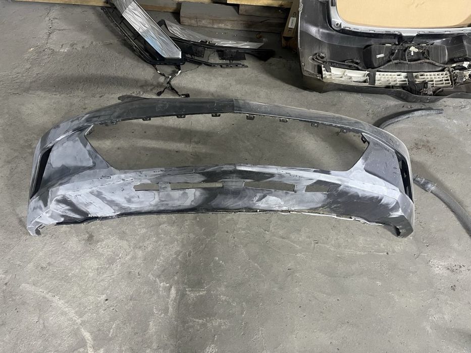 Передній бампер Chevrolet Volt 2 usa