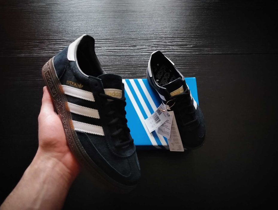Adidas Handball Spezial - Black Gum r. 36 2/3 SNEAKERS