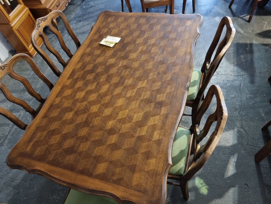 stół dębowy duży rozkladany 6 krzeseł