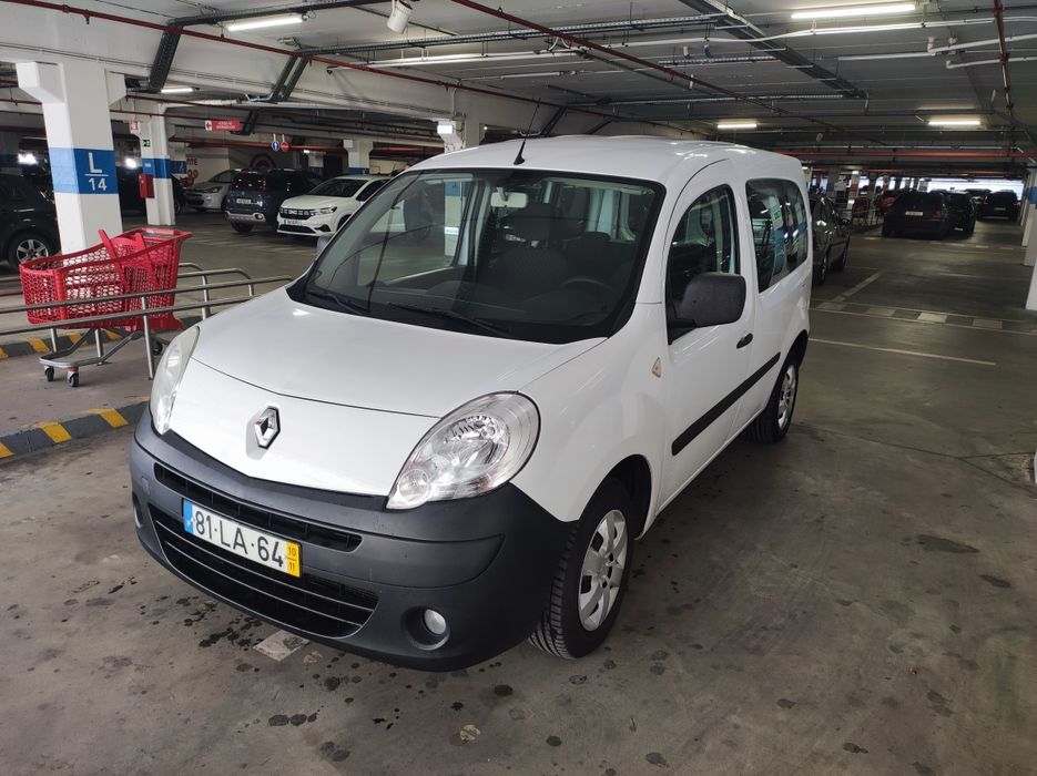Renault kangoo diesel 5 lugares