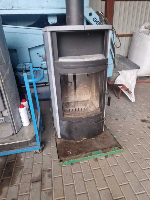 Kominek Hark Piec Koza Piec Wolnostojący