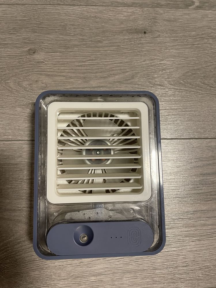 Вентилятор та зволожувач повітря