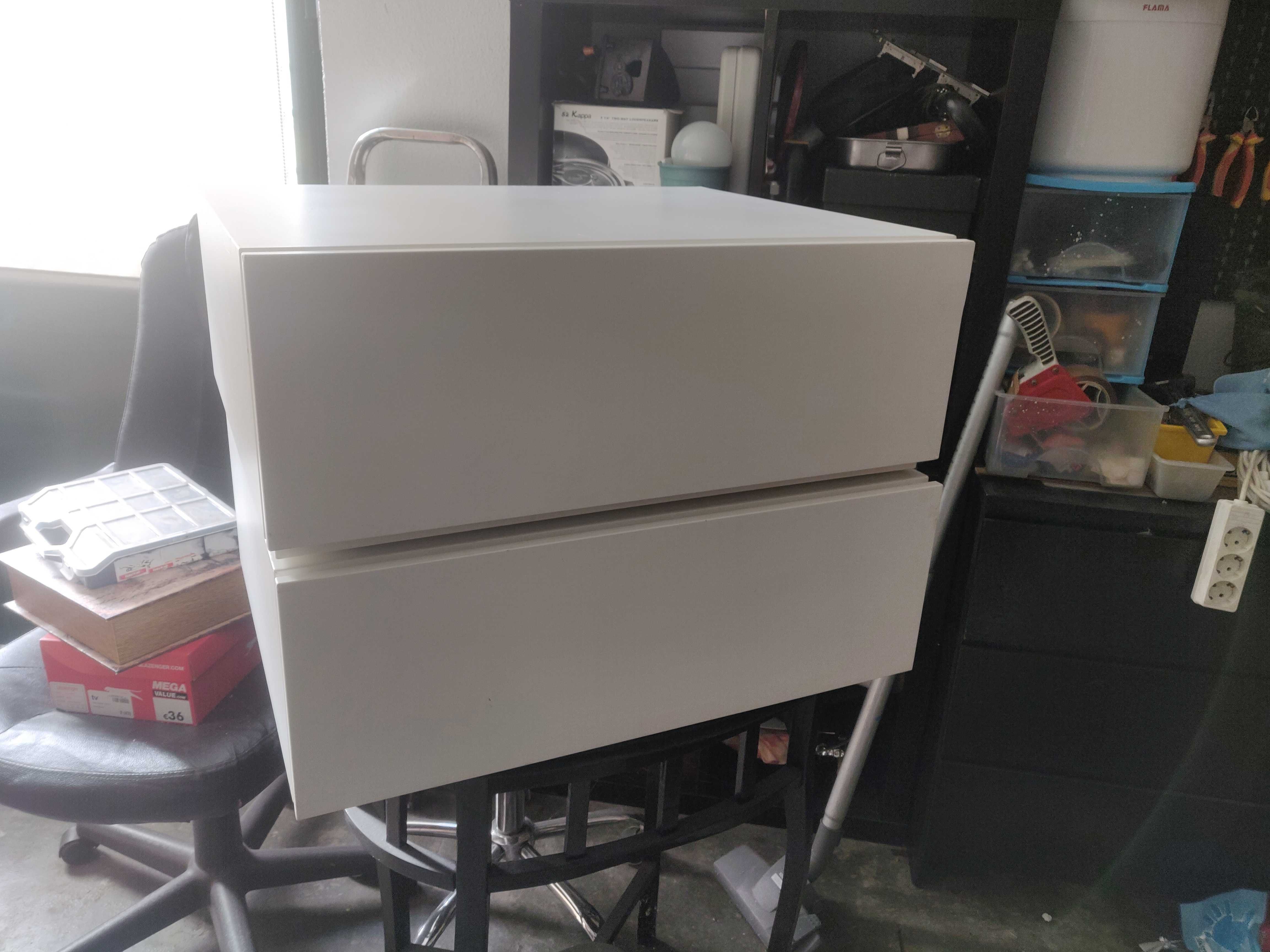Móvel de gavetas IKEA