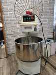 Mikser spiralny 50l