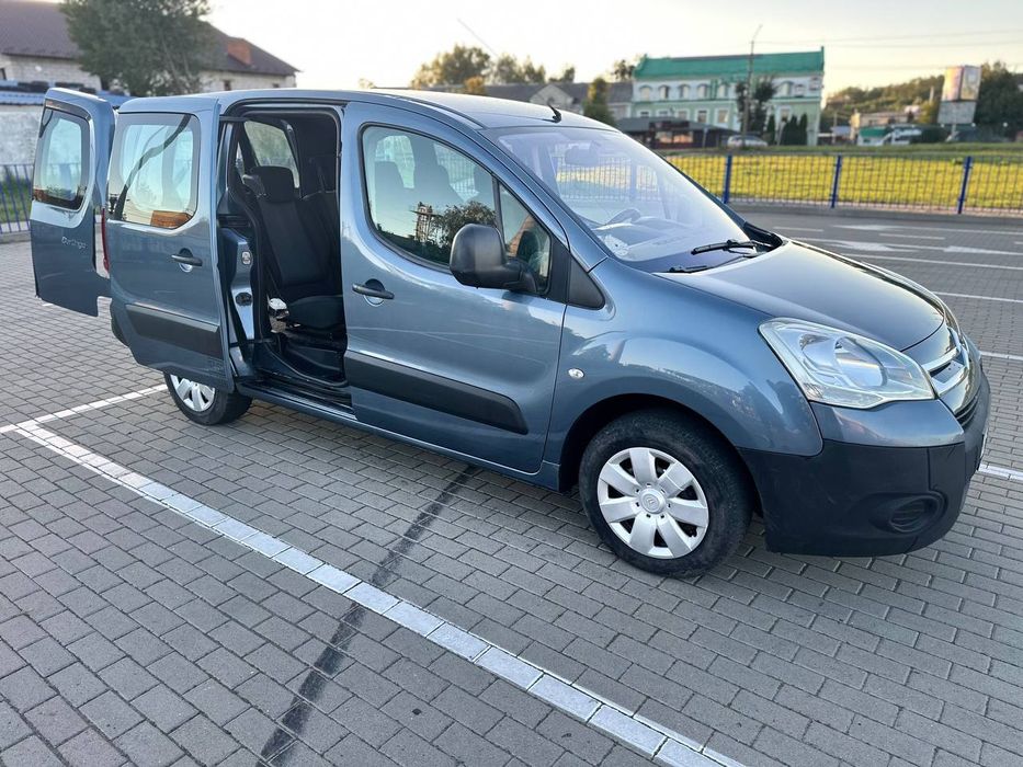 Сітроен берлінго Citroen Berlingo пасажир, Peugeot partner