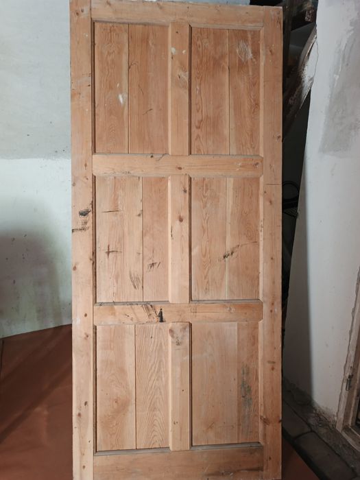 Продам двері з натурального дерева