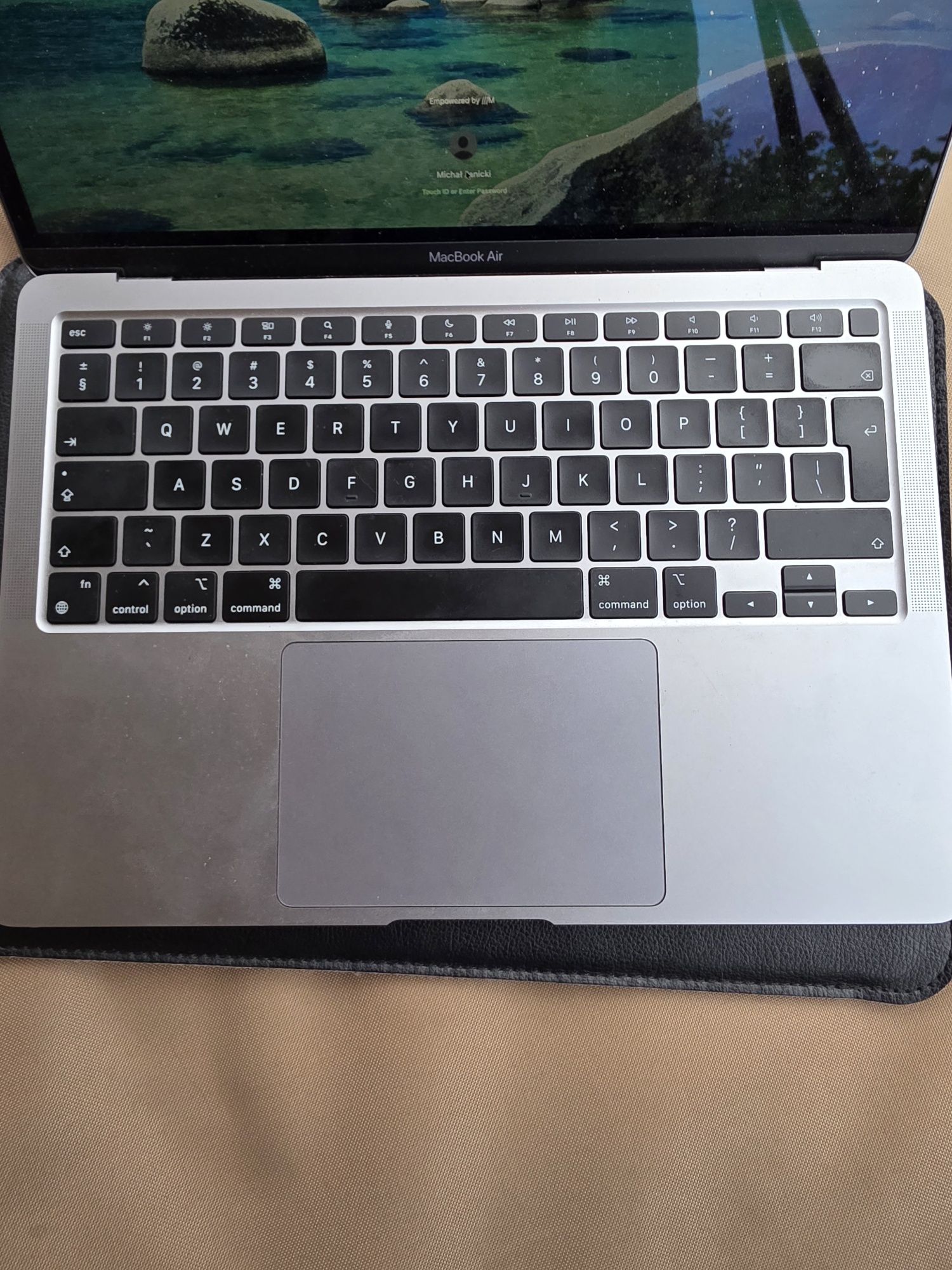 MacBook Air M1 16/256 jak nowy, stan idealny