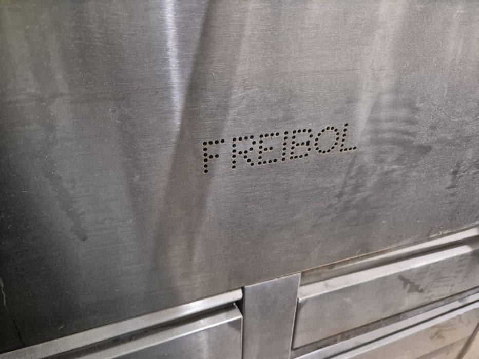 Churrasqueira rotativa 16 frangos