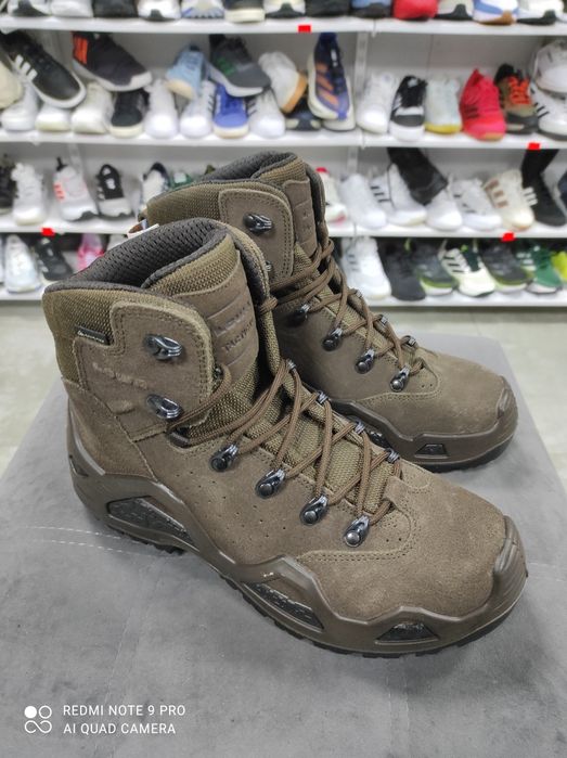ОРИГІНАЛ 100% Кросівки Черевики Lowa Z-6S GTX C 41 1/2