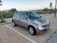 Nissan Micra ano 2006 em bom estado no geral