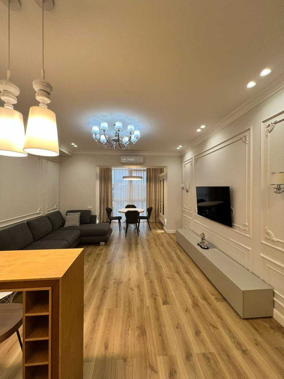 Продам в центре Днепра ул. Херсонская 9, жк Каскад 2.