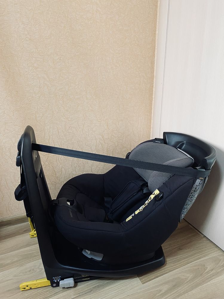 Поворотное Автокресло Maxi-Cosi Axissfix с 4 мес.до4 лет Isofix I-Size
